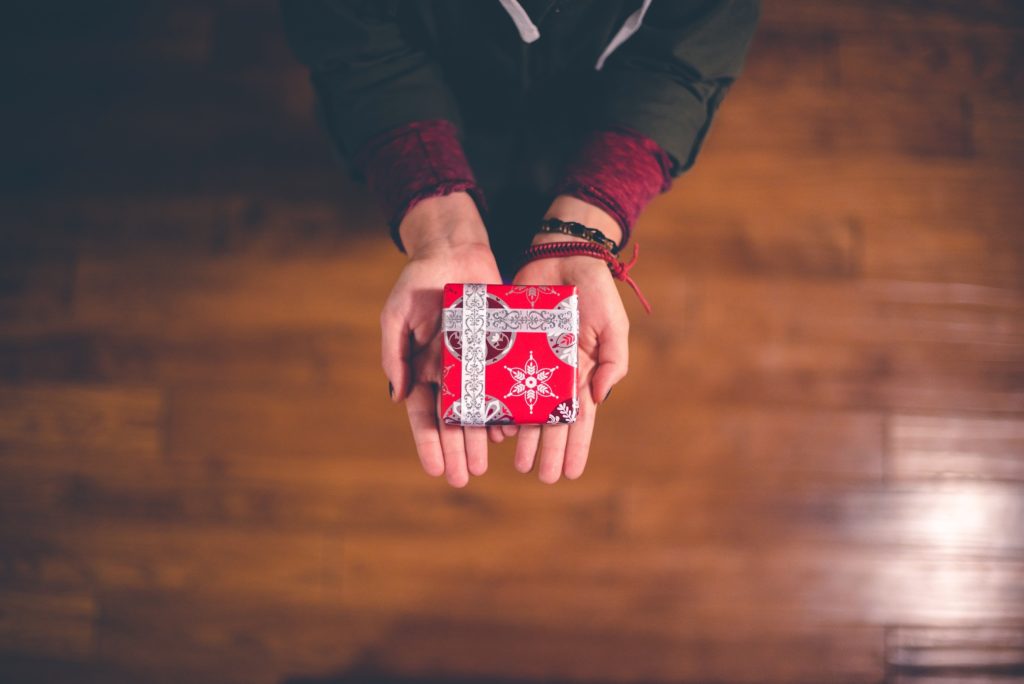 Share Wealth Holiday Season 2019 Paramount Bank High Interest Checking Account Trash Collector Teacher Public Schools New York Times Washington Post